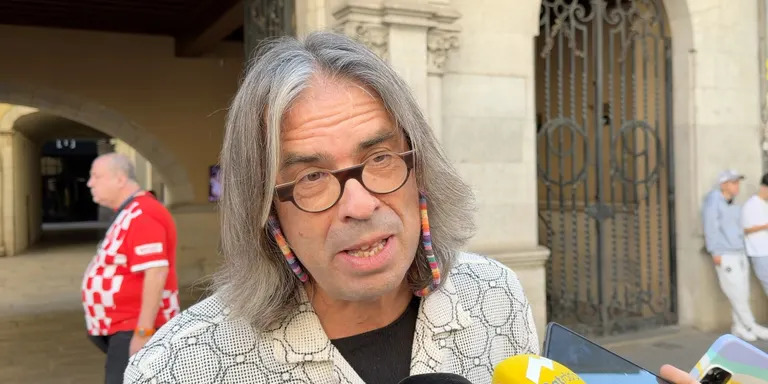 Girona confia evitar la vaga d'autobusos per Fires i espera que la compra de busos nous permeti "revertir la situació"