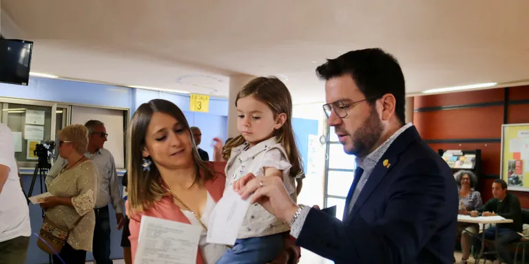 Aragonès fa una crida a la participació "de tota la ciutadania": "Els ajuntaments són importants pel present i el futur"