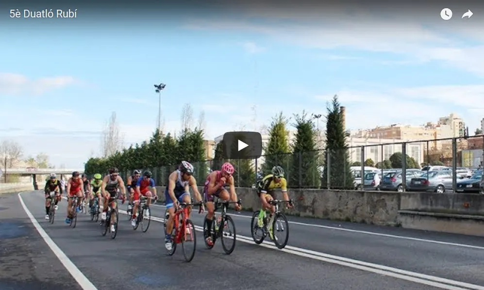 Més de 200 atletes participen al Duatló de Rubí