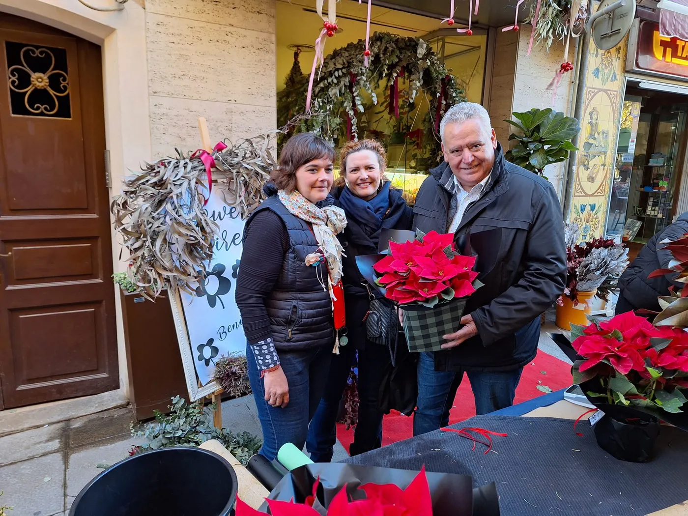 Valls torna a lluir amb el Mercat de Nadal