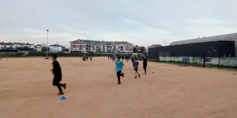Farners estrena el nou espai d'atletisme