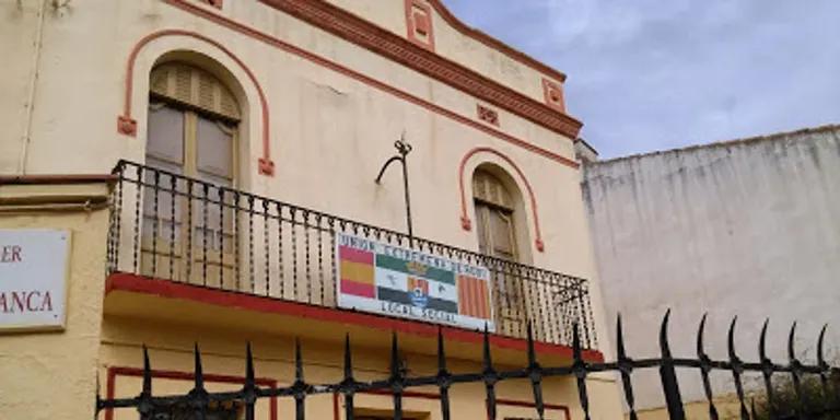 La Unión Extremeña de Rubí es queda sense local
