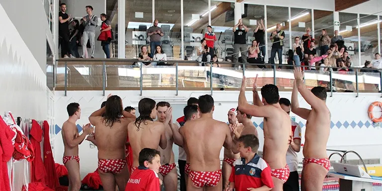 Molt bon cap de setmana en futbol sala, waterpolo i bàsquet