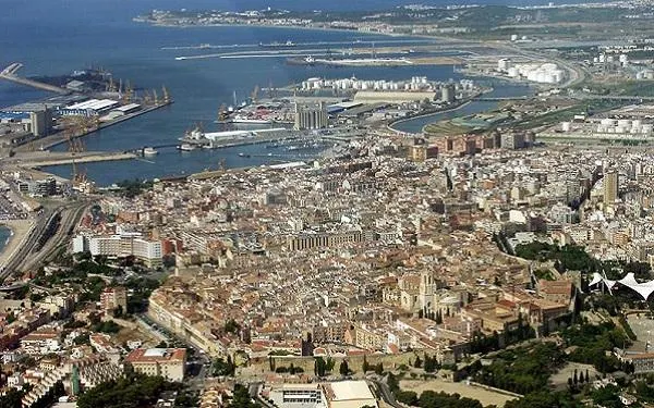 Tarragona 2017 oferirà 100 beques formatives als estudiants dels quatre instituts de la ciutat