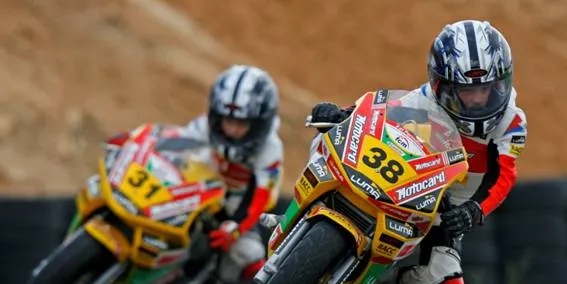 Els nous valors del motociclisme català, al Kàrting El Pla