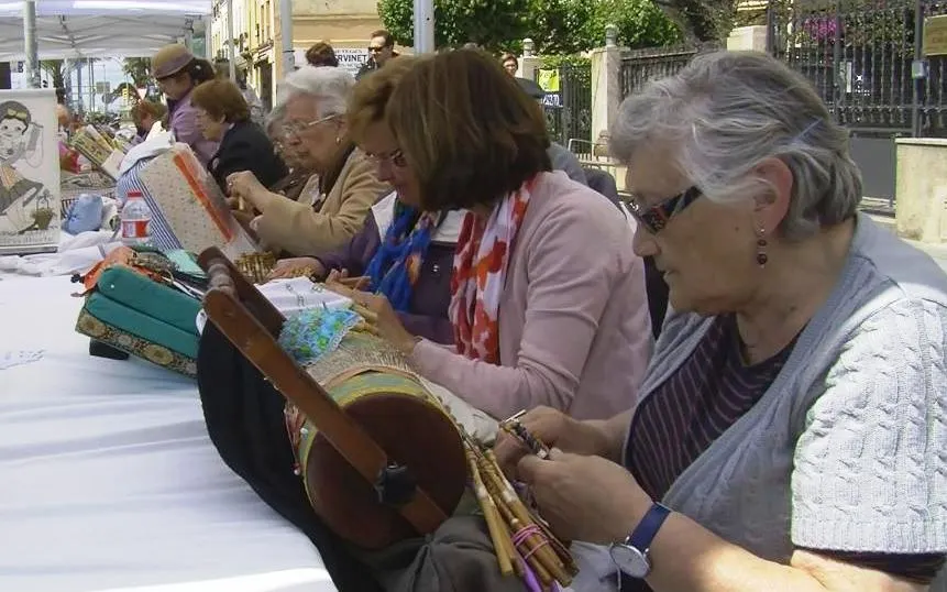 Diumenge, 23a Trobada de puntaires de Vilassar de Mar