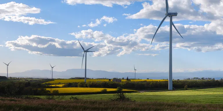 L'Ajuntament de Pinós considera que han de ser els veïns i no el conjunt de la comarca els que han de decidir si volen o no el parc eòlic