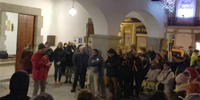 La plaça de l’Ajuntament es va tornar a omplir ahir al vespre per reclamar l’alliberament dels presos polítics