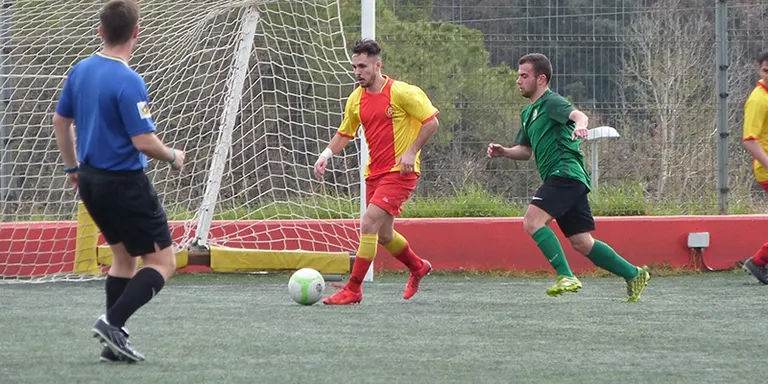 Bon partit d'un Veinti que manté la pugna