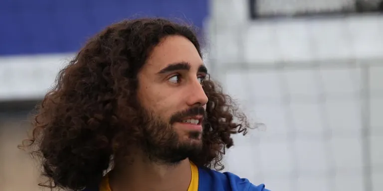 El fitxatge de Cucurella deixaria una pluja de diners a l’Espanyol i el Barça