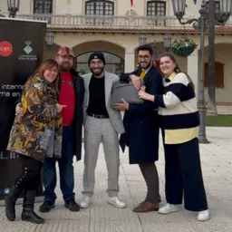 #440 - Entrevista a Cris Gambín (FIC-CAT) i l'equip de No Som Ningú - episode art