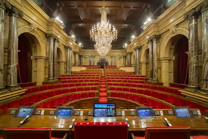 ELECCIONS 14F: Els partits independentistes amplien la seva majoria en uns comicis que guanya el PSC