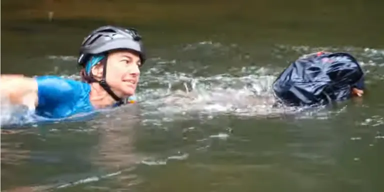 Emma Roca, protagonista a la nova sèrie de TV 'World's Toughest Race. Eco-Challenge Fiji'