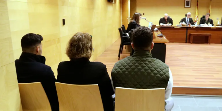 Jutgen dos acusats d'una agressió sexual en grup a una turista a Lloret de Mar
