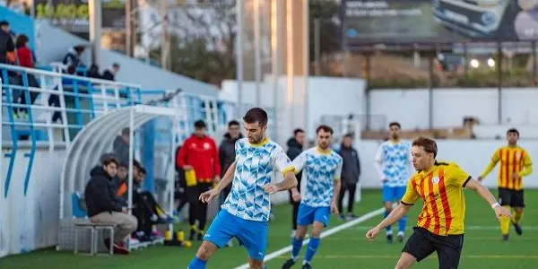 UD Torredembarra – JE Sant Jaume: obligats a reaccionar davant un rival directe