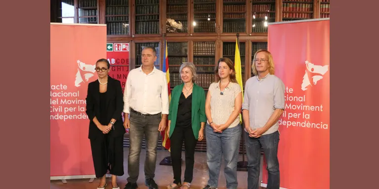 L'ANC, Òmnium, el CxR, l'AMI i la Intersindical impulsen el Pacte Nacional pel Moviment Civil per la Independència