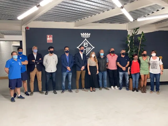 El pavelló del Bugarai enceta la temporada amb vestidors nous i millores en els accessos