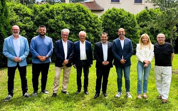 Villars i Torredembarra celebren el 40 aniversari de l'agermanament i es reprenen els contactes