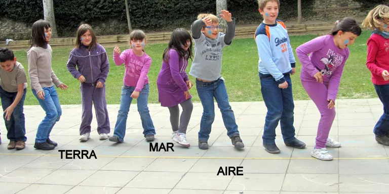 L'Escola Pau Claris promou els jocs tradicionals i populars