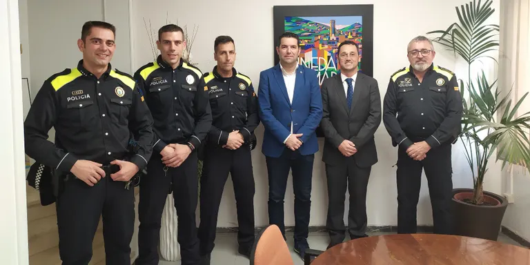 Tres nous policies s'incorporen al cos de la Policia Local de Pineda