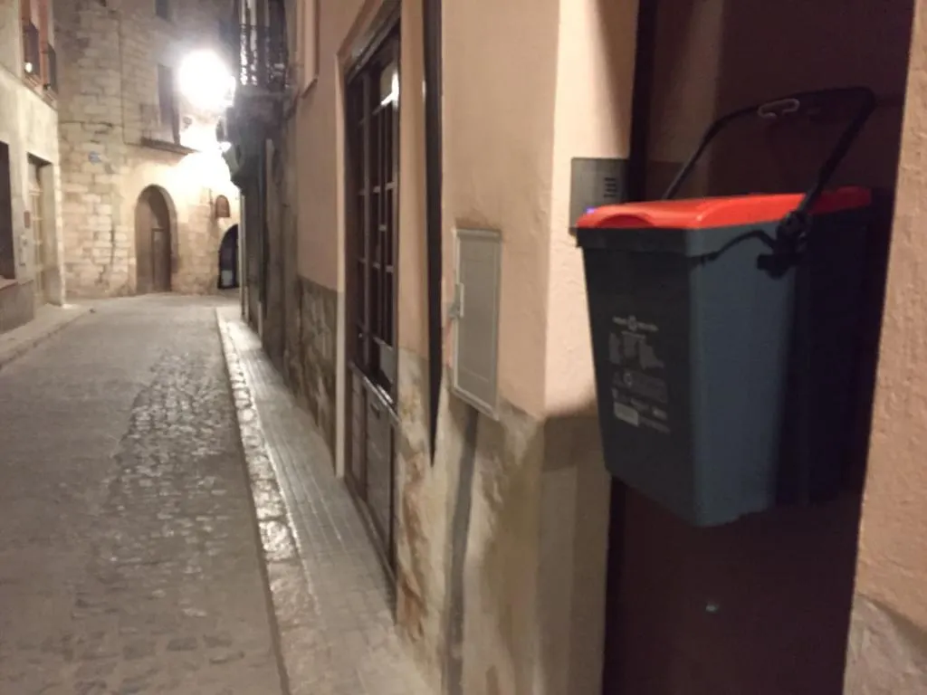 L'alumnat del Ca n'Alzamora experimenta la discapacitat