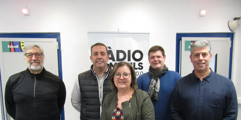 La diferència d'agilitat i rapidesa entre el govern antic i l’actual centren la tertúlia política de Ràdio Cambrils