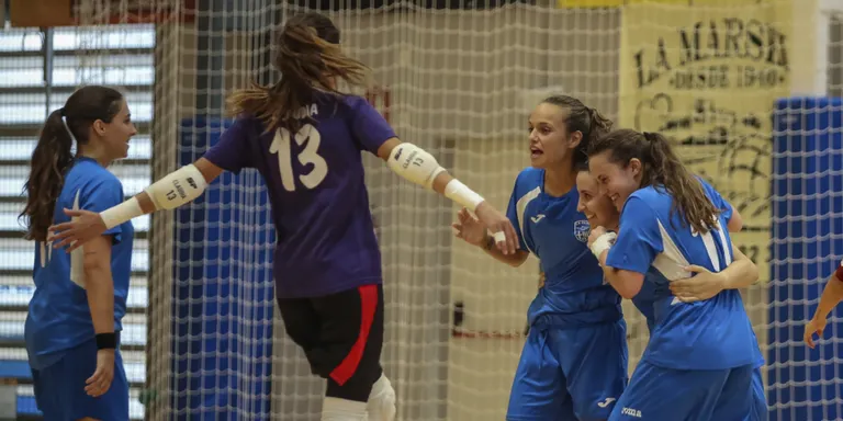 L'equip femení de futbol sala del CN Caldes a només 40 minuts de l'elit