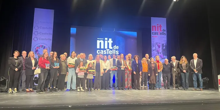 La Nit de Castells distingeix diferents facetes del fet casteller