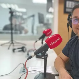 #1143 - Qui guanyarà el Festival d'Eurovisió amb Cristian Ruiz - episode art