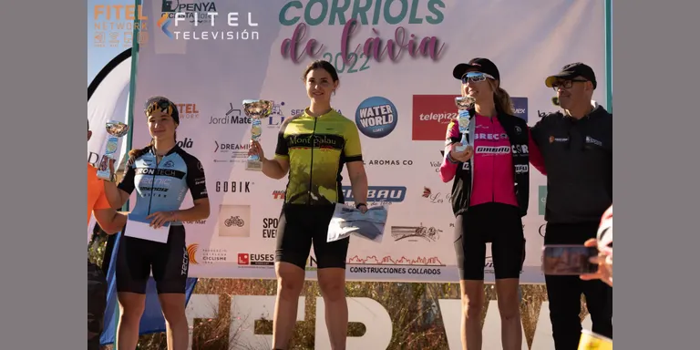 La pinedenca Alba Viana del Montpalau Team guanya la cursa de BTT 'Corriols de l'Àvia 2022'