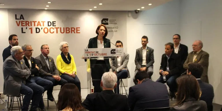 Els municipis catalans denuncien que les declaracions dels guàrdies civils sobre l'1-O són "falses i inventades"