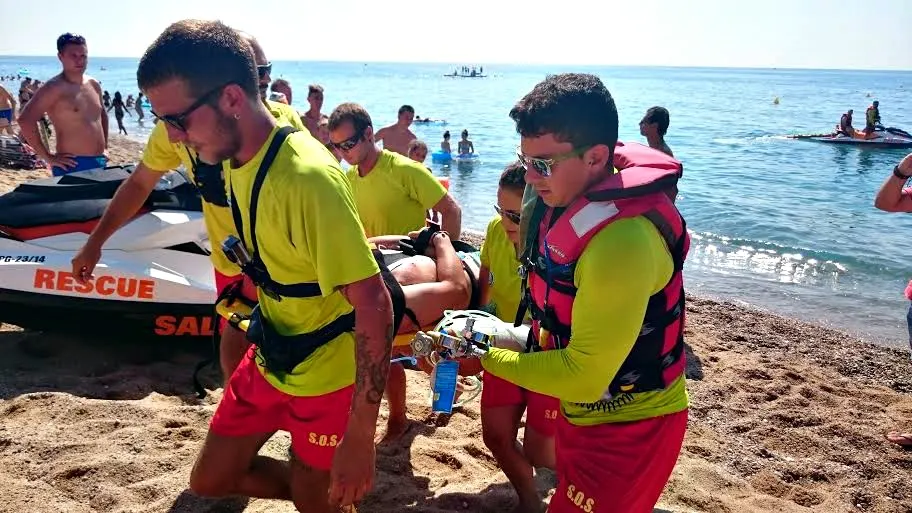 Comença el servei de vigilància a la platges de Pineda fins al 15 de setembre