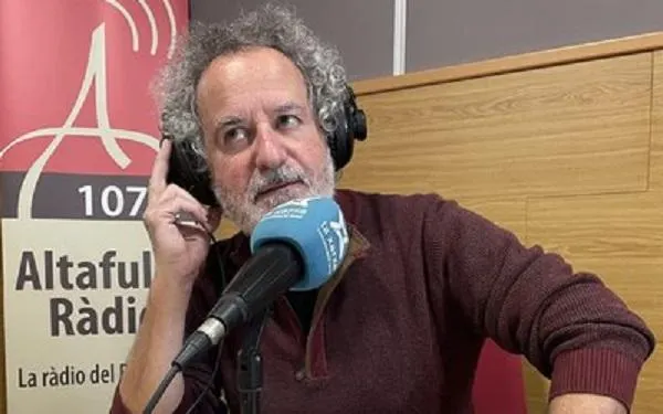'Crear per encàrrec' la mostra del Salvador Anton més desconegut, fins a finals d'any a la seu de l'associació Etcètera, a Altafulla