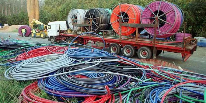 Problemes d'accés a la fibra òptica a la Seu d'Urgell per un sabotatge en una línia a Barcelona