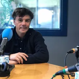 Entrevistes de la Justa del 15/2/2022 — Carnestoltes, urbanisme (Bon Aigua/Bòbila), habitatge, residus amb xip i aparcament al Barri Centre - episode art