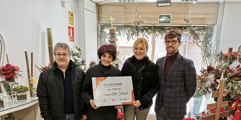 La floristeria Carmen Art Floral guanya el Concurs d’Aparadors de Nadal