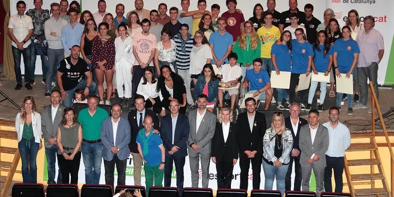 Reconeixement de la Generalitat a una setantena d'esportistes de l'Alt Pirineu i Aran