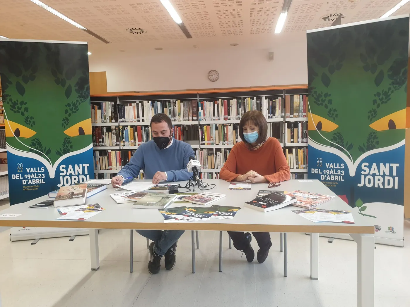 Valls escalfa motors per Sant Jordi