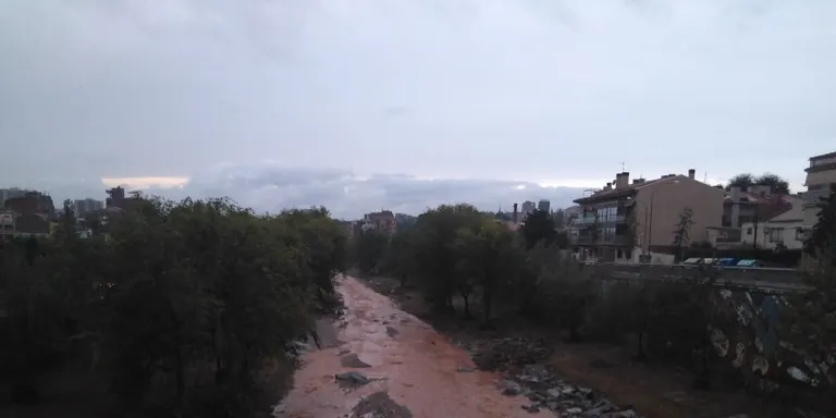 La pluja ocasiona incidències lleus a Rubí
