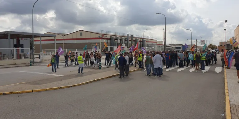 Lear organitza noves mobilitzacions en defensa d’un conveni digne
