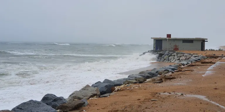 El Govern espanyol estudia portar sorra a les platges del Maresme que més ho necessitin