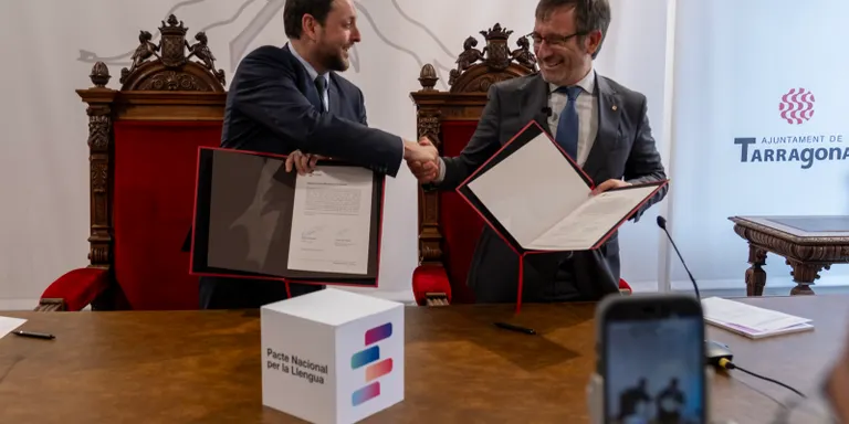 Tarragona s'adhereix al Pacte Nacional per la Llengua