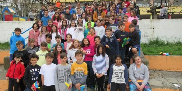 Estudiants de l'Institut Joan Brudieu organitzen una Gimcana Matemàtica per a alumnes de primària de la Seu