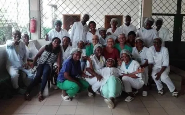 Foto: Instagram: camerun.solidari.medicartistic