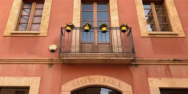 Detenen un home per agredir al primer tinent d’alcalde de l’Ajuntament del Catllar