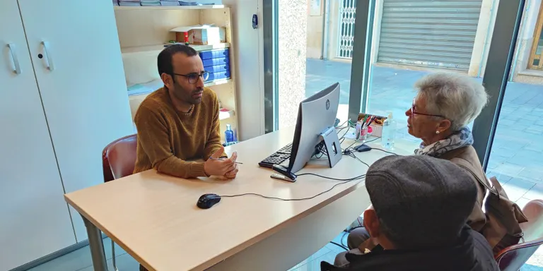 L’aigua, el gas i l’electricitat centren les preocupacions dels usuaris de l’Oficina Comarcal de Consum durant el 2022