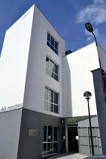 L'Ajuntament aprova inicialment la reforma i ampliació de Les Cases dels Mestres
