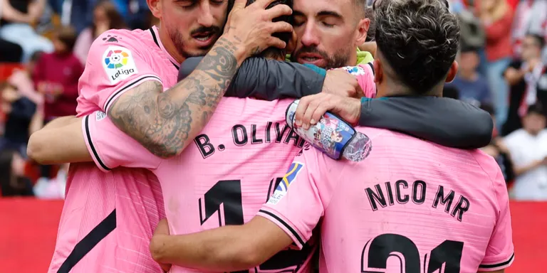Darder dona vida a l'Espanyol: Rayo 1-2 RCDEspanyol