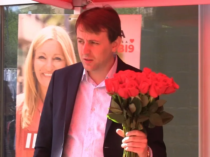 L’eurodiputat socialista Javi López fa campanya a Rubí