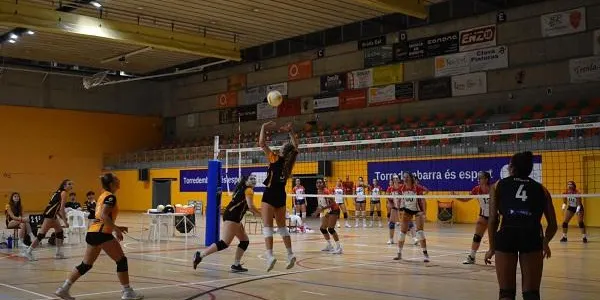 El CEVOL Torredembarra es refà i remunta al CV Sant Boi (3-1)